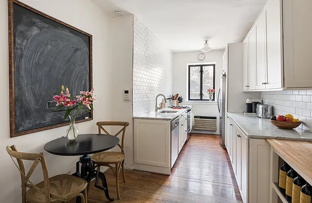 Sold by Compass | media 3