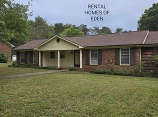 104 W Lake Rd, Eden, NC 27288