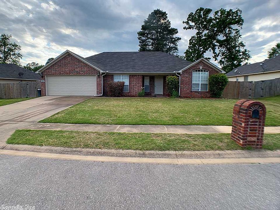 1st image of 3109 Ozark Dr