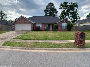 3109 Ozark Dr, Bryant, AR 72022