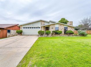 7733 Landmark Ridge St, Fort Worth, TX 76133