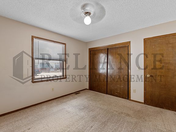 3rd image of 1318 E Peach Ave #1