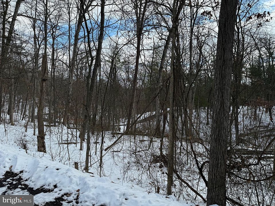 2nd image of 316 Sycamore Rd