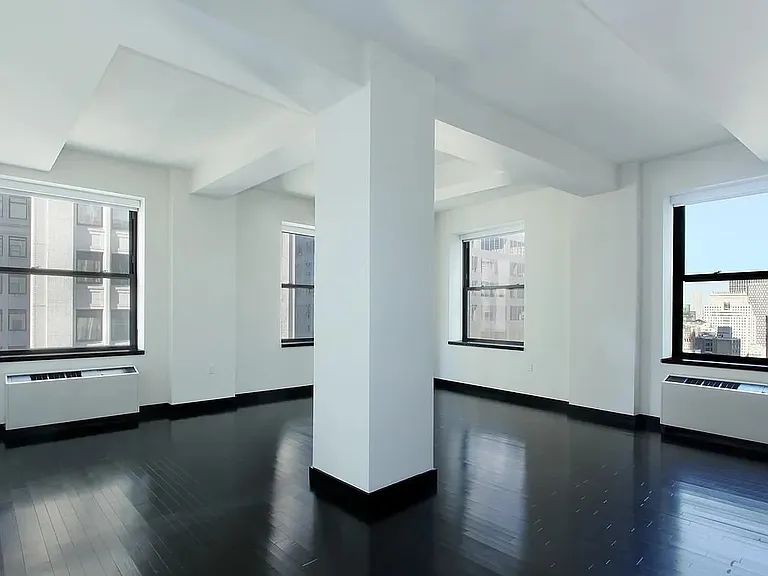 20 Pine St #3202 — Photo 1