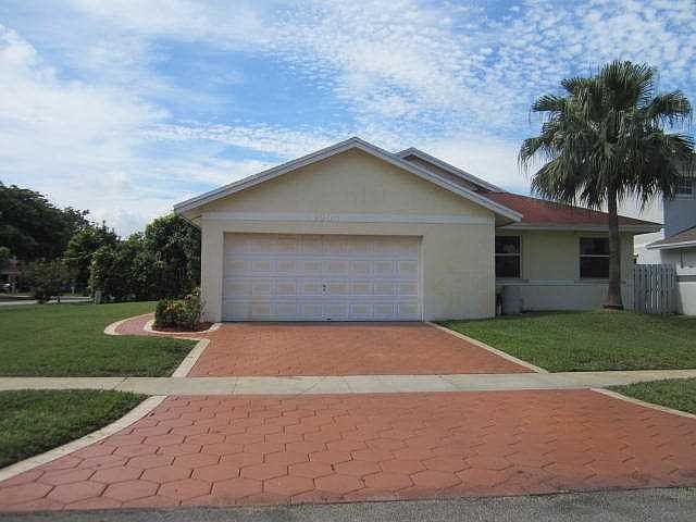1st image of 9900 SW 11th St