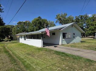 2 Berry St #1, Warren, PA 16365