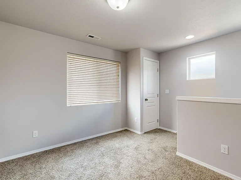 1143 SW Carver St — Photo 30