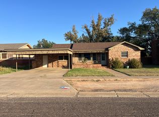 411 Terrace Cir, Lamesa, TX 79331