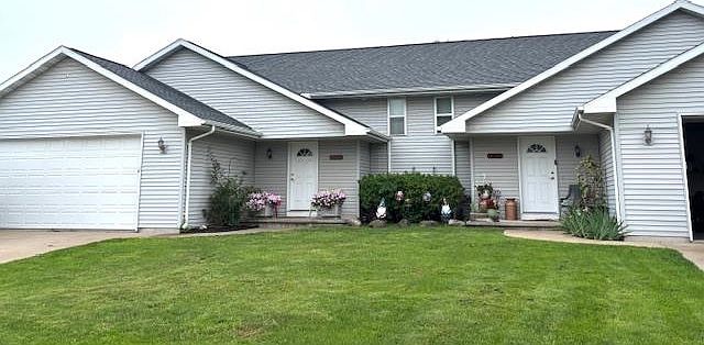 1st image of 2930 W Glenpark Dr