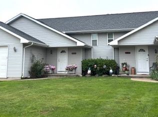 2930 W Glenpark Dr, Appleton, WI 54914