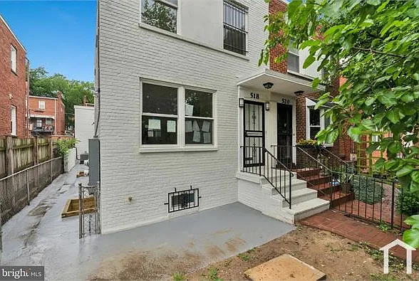 518 Oglethorpe St NE #1 — Photo 2