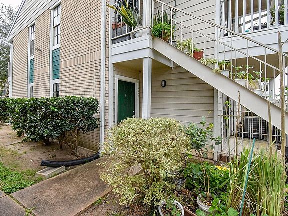 3rd image of 12660 Ashford Point Drive #507