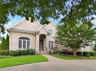 12701 Ridgemoor Dr, Prospect, KY 40059