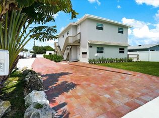 305 Cypress Drive E #1,2,3,4,5, Lake Park, FL 33403