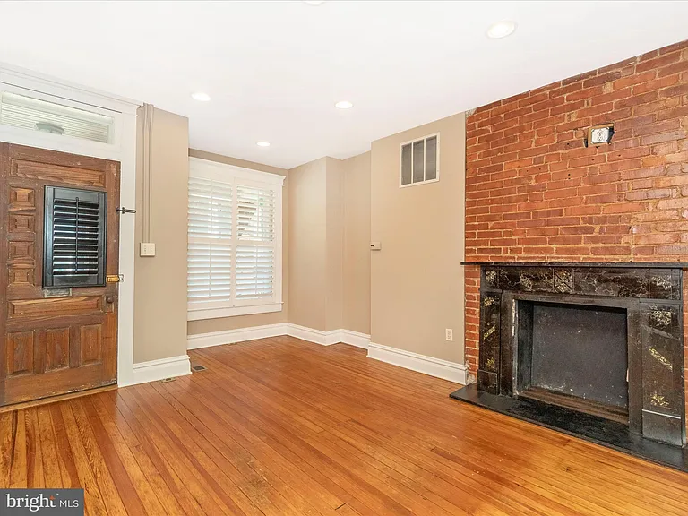 232 Dill Ave — Photo 23