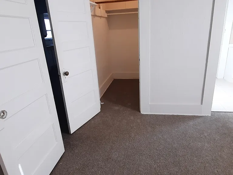 413 Pardee Ave — Photo 13