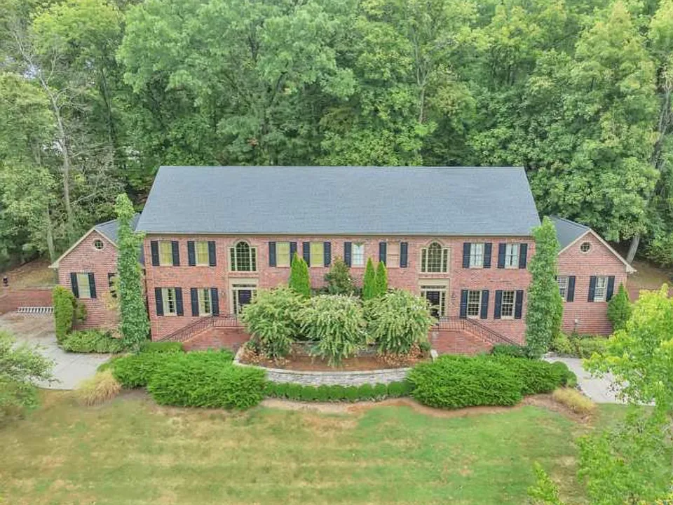 5468 Granny White Pike