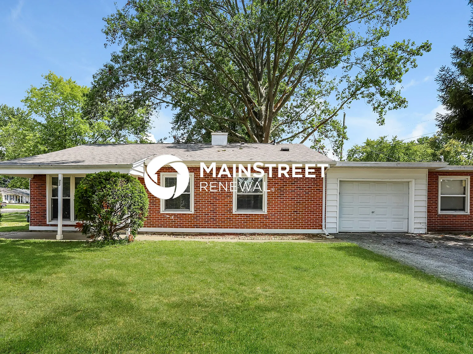 23 Jamestown Dr — Photo 1