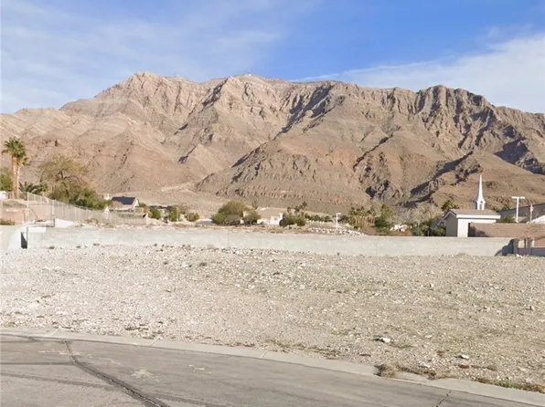 6881 Mountridge Dr, Las Vegas, NV 89110