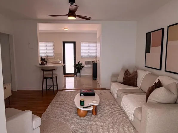 224 Mendoza Ave #220, Miami, FL 33134