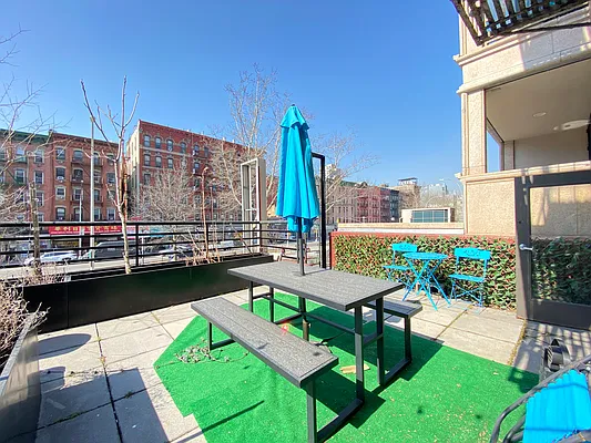 Rented by REAL New York | media 8