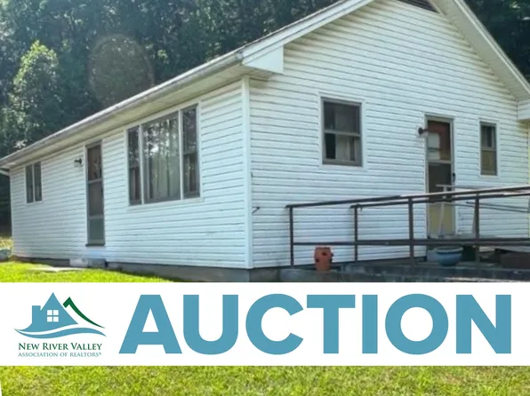 5836 Riner Rd, Riner, VA 24149