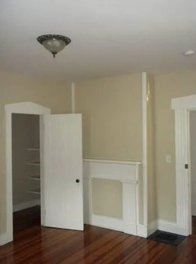 2n bedroom