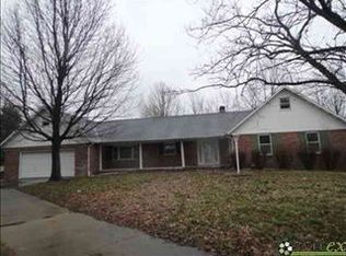 796 E Oak Mnr, Columbus, IN 47203