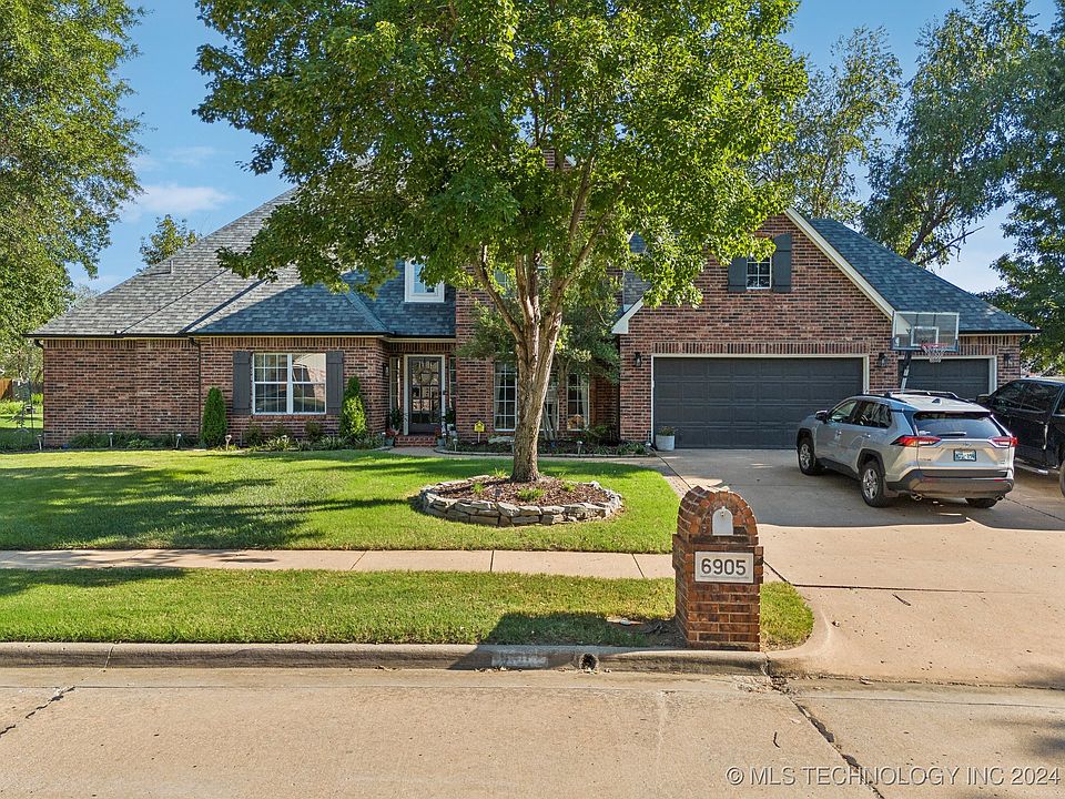 1st image of 6905 E Fort Worth St