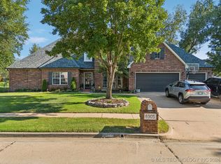6905 E Fort Worth St, Broken Arrow, OK 74014