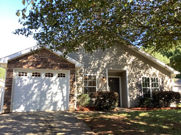 101 Charlotte Ct
