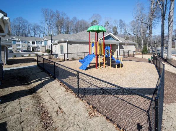 Parkside at Hickory Grove