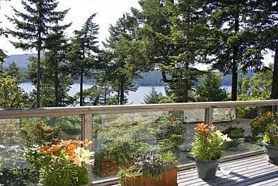 2nd image of 315 Highlands Dr