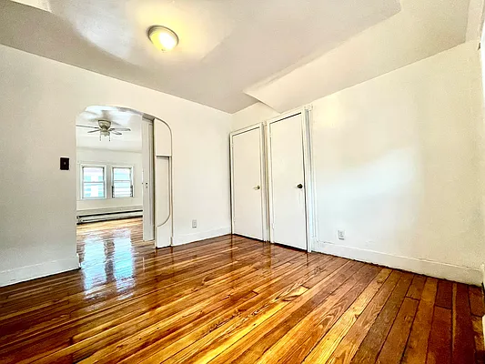 Rented by Pear NYC LLC | media 28