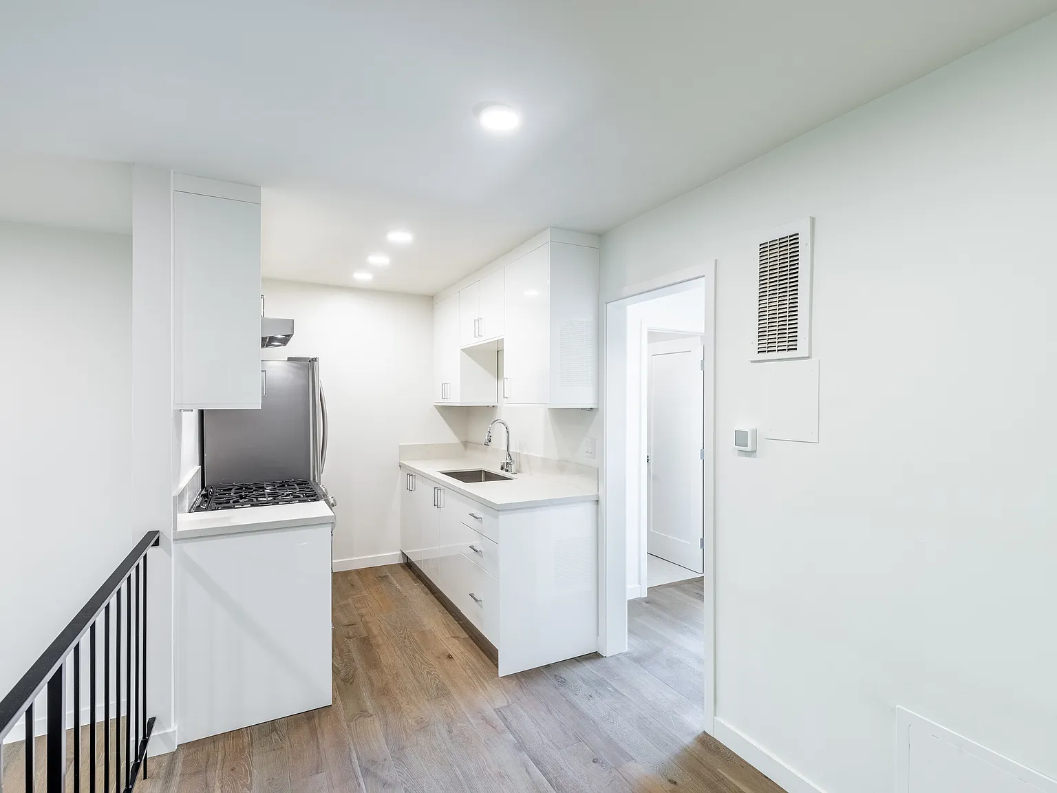 1 bed, 750 sqft, $3,495 — Photo 4