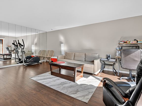 5th image of 9619 Bianco Ter APT D