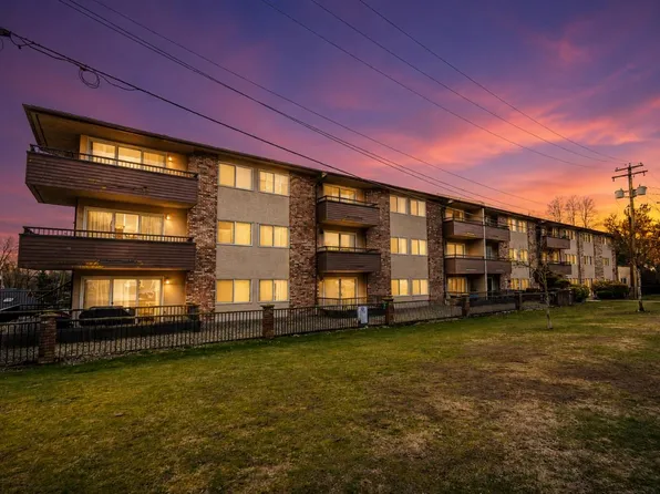 33956 Essendene Ave #106, Abbotsford, BC V2S 6E7