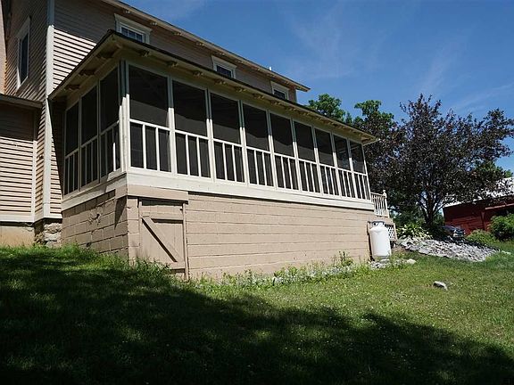 2nd image of 182 Ark Ln