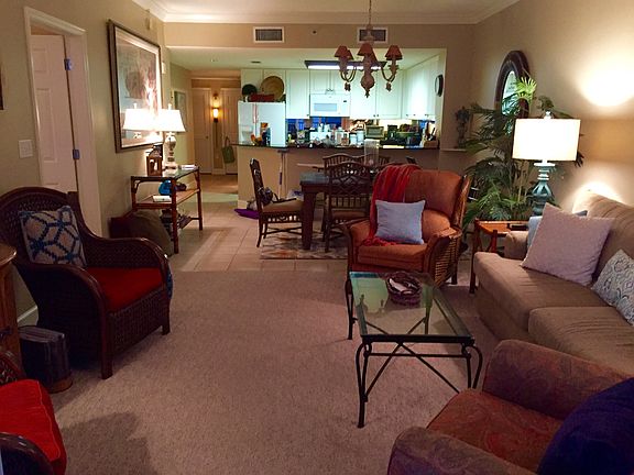 Roomy open floorplane