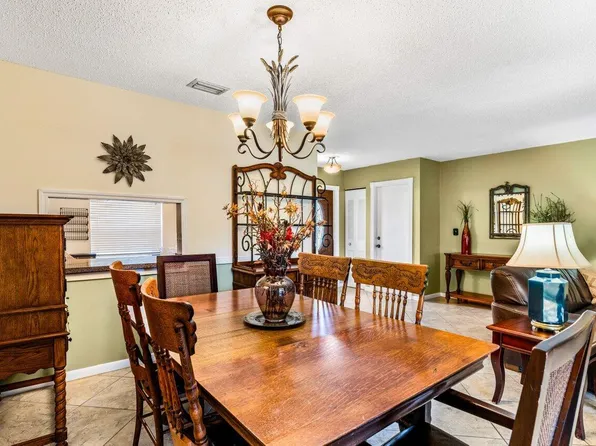 3709 Hertford Court, Greenacres, FL 33463
