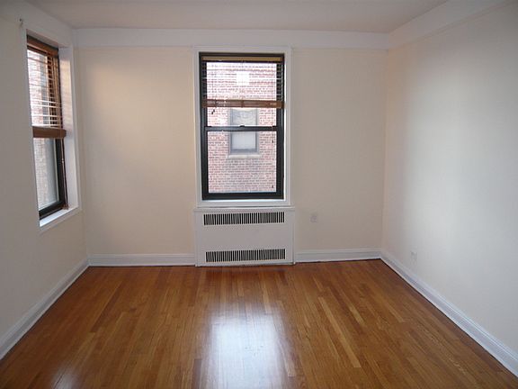 3rd image of 2147 E 17th St APT 3J
