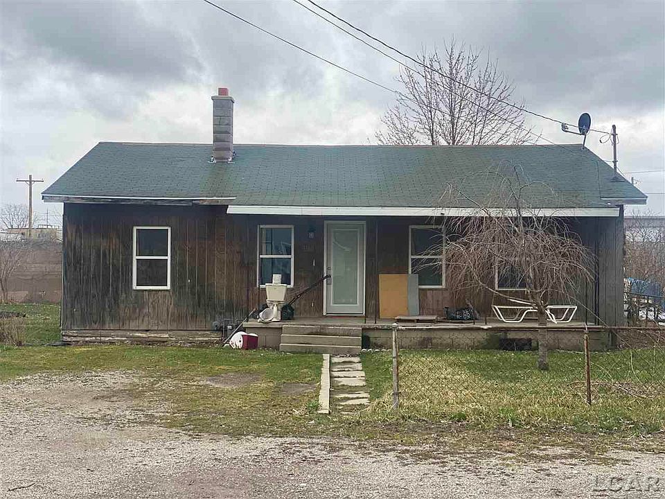 1st image of 1560 Naomi Ave