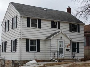 312 2nd Main St, Mauston, WI 53929