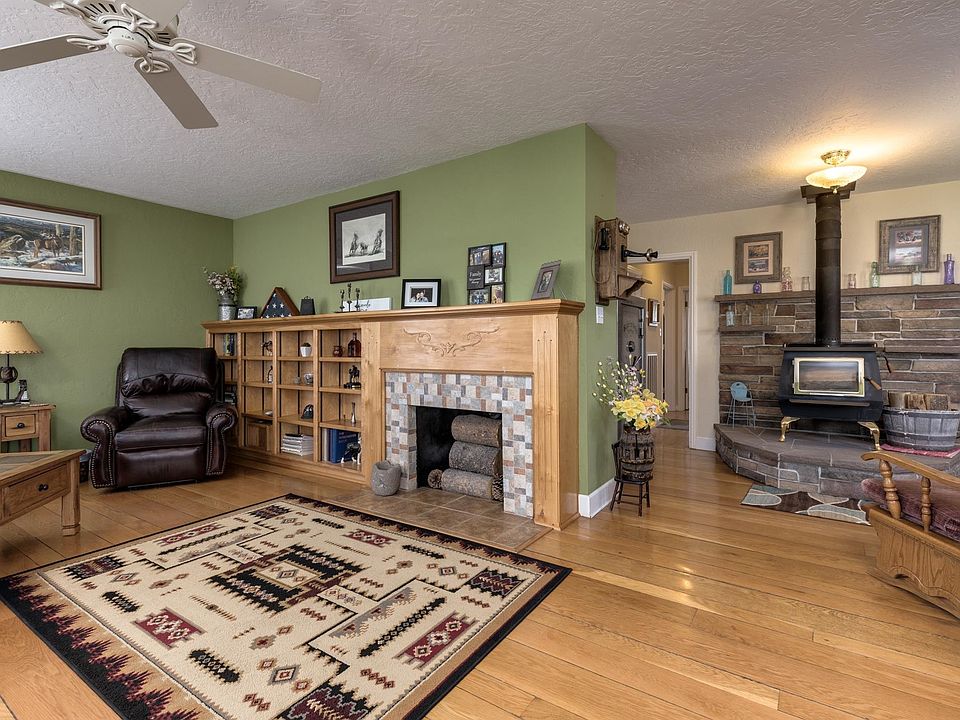 473921 Richmond Rd, Susanville, CA 96130 MLS 202300140 Zillow