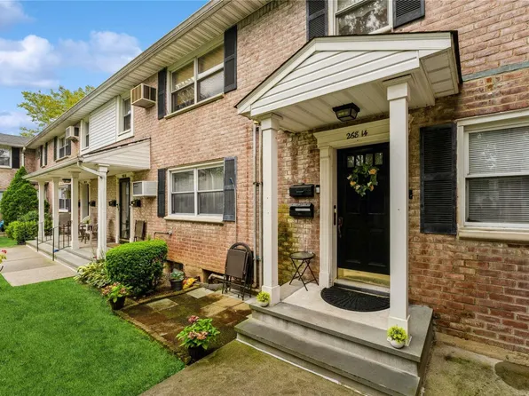 268-14 81 Avenue #235A, New Hyde Park, NY 11040