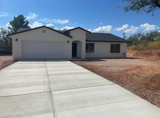 945 Epun Ct, Rio Rico, AZ 85648