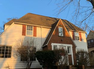 863 Medford Rd, Cleveland Heights, OH 44121