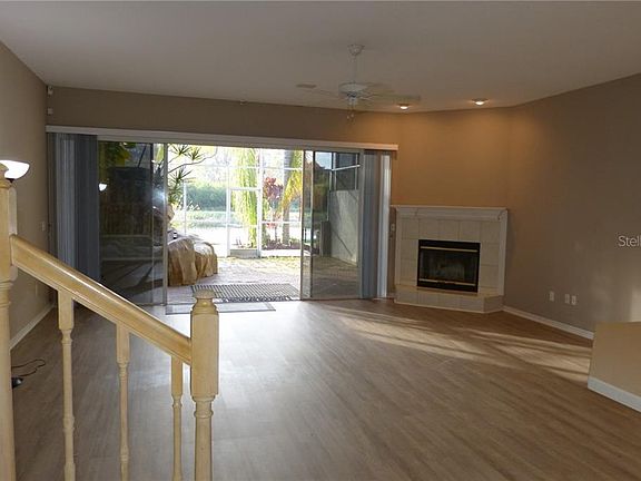 4th image of 1592 Lago Vista Blvd