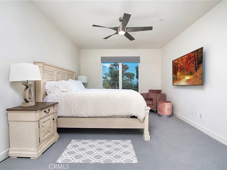 1523 Doheny Way — Photo 23
