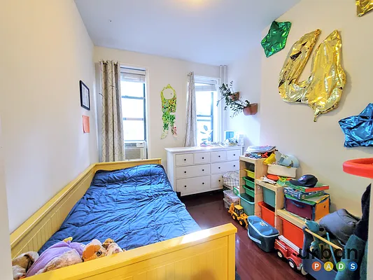 Rented by Urban Pads | media 11